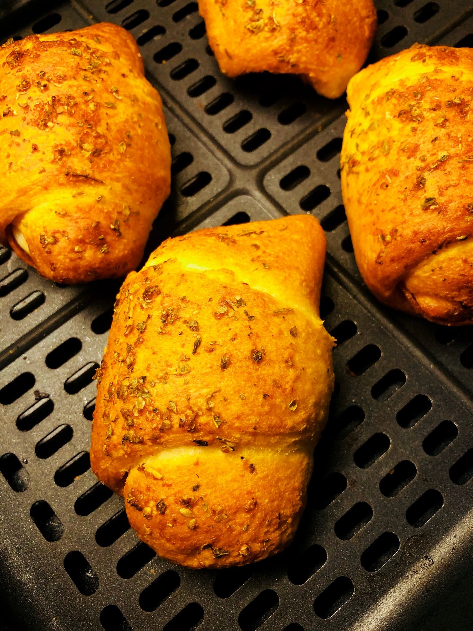 Air Fryer Pizza Roll Ups Cooks Well With Others