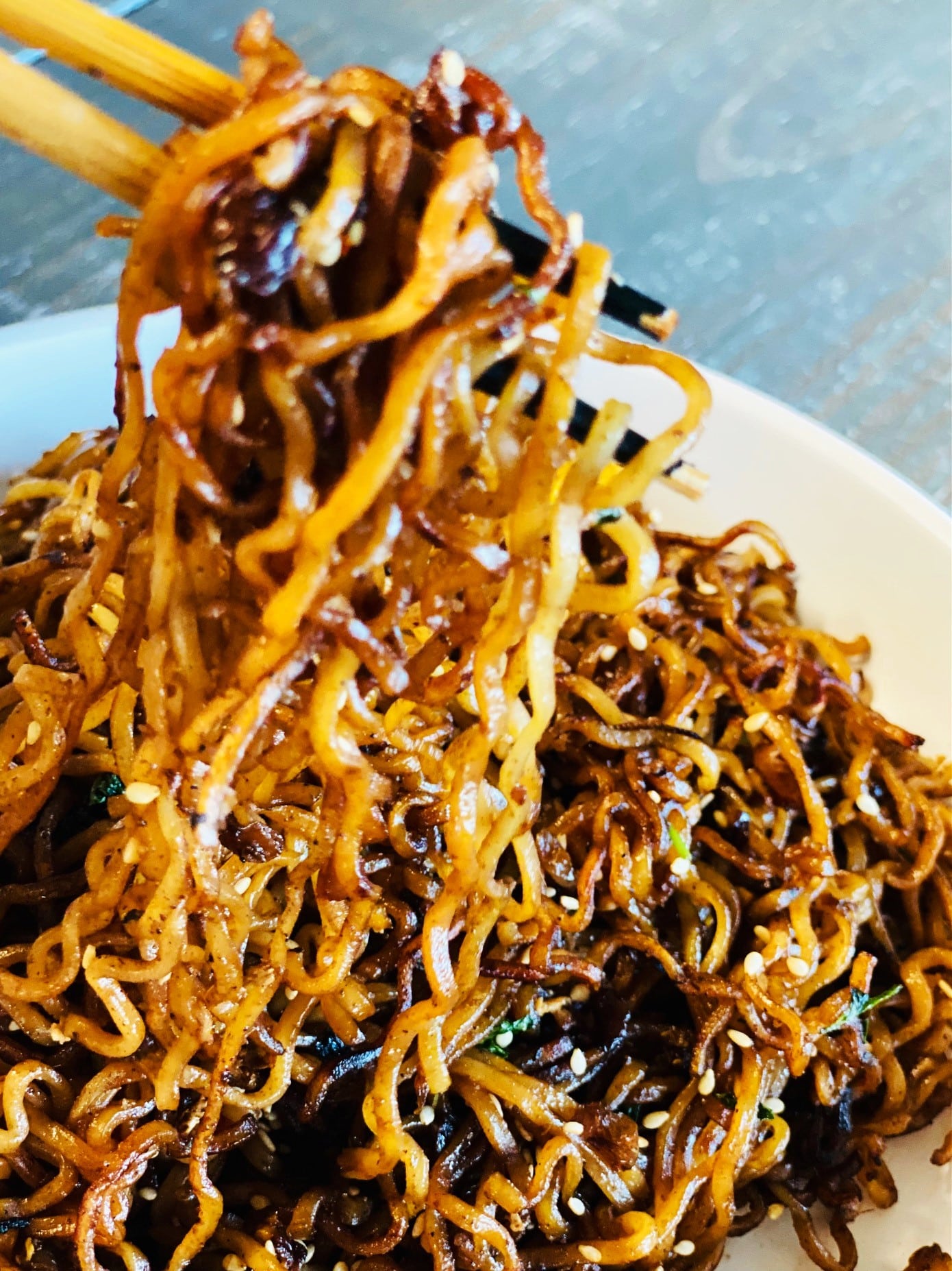 Stir Fried Garlic Ramen Noodles-image