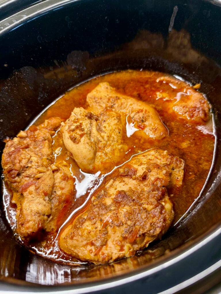 Crock Pot Harissa Chicken Wraps