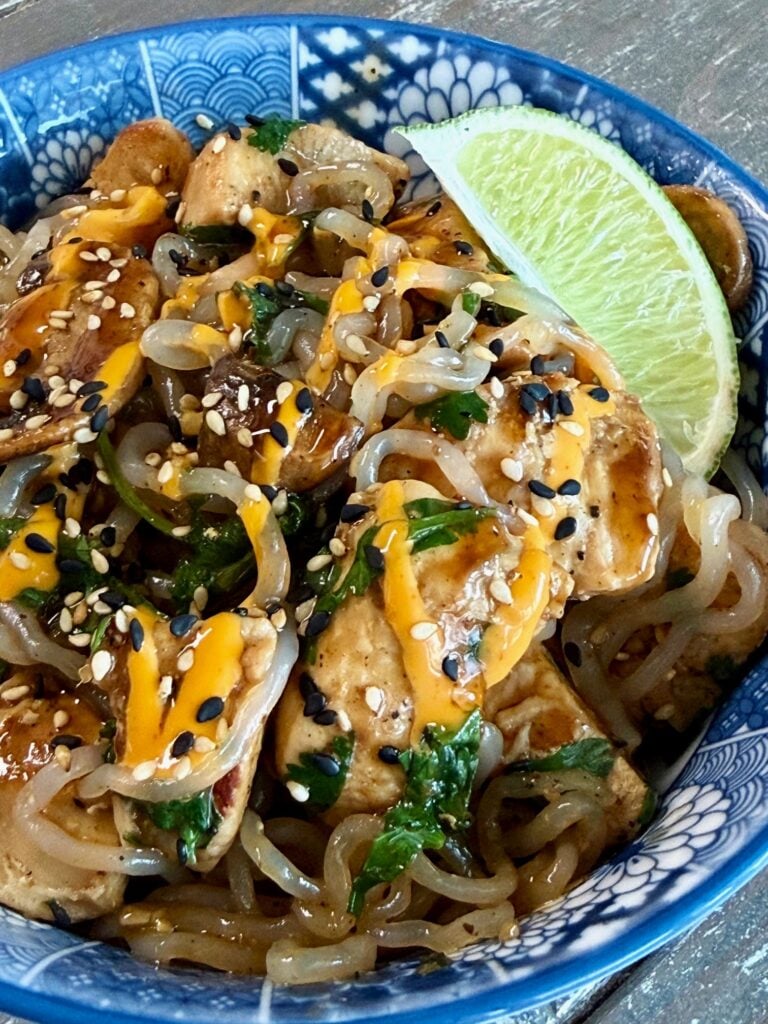 Chicken Shirataki Noodle Bowls
