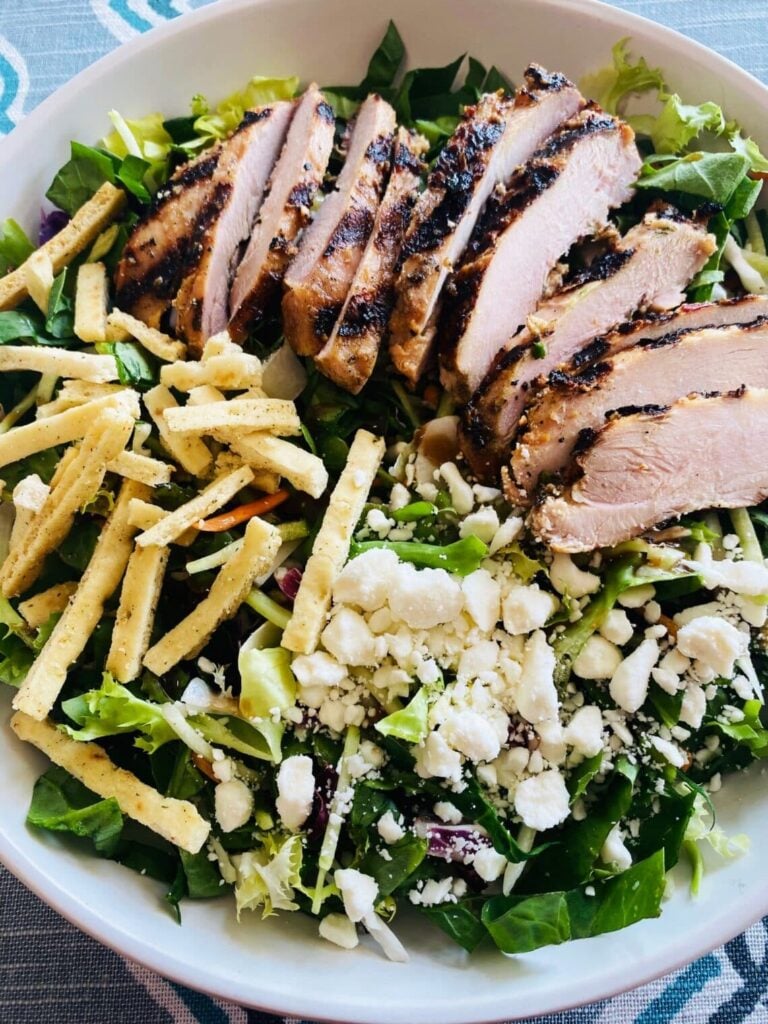Easy Ideas to Jazz Up Salad Kits