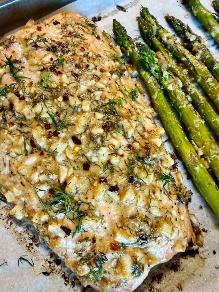 Lemon Dill Salmon and Asparagus
